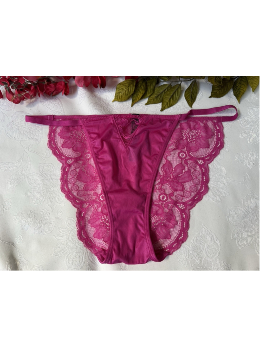 VICTORIA'S SECRET XL RICH PINK SILKY LACE BACK STRAPPY STRING CHEEKY PANTIES NWT